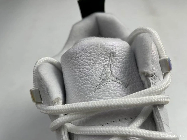 AIR (2021) 12 LOW RETRO JORDAN DB0733-190 EASTER 0717